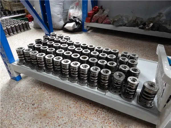 PET preform mould